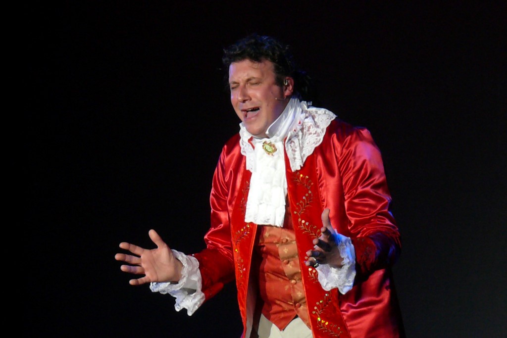 Phoenix Theatre’s The Scarlet Pimpernel (2007)