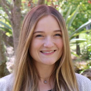 nicole+headshot+cropped.jpeg