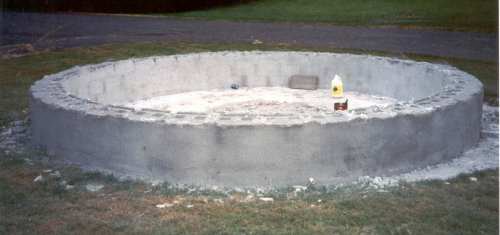  The block walls are then toweled with two layers of cement. 