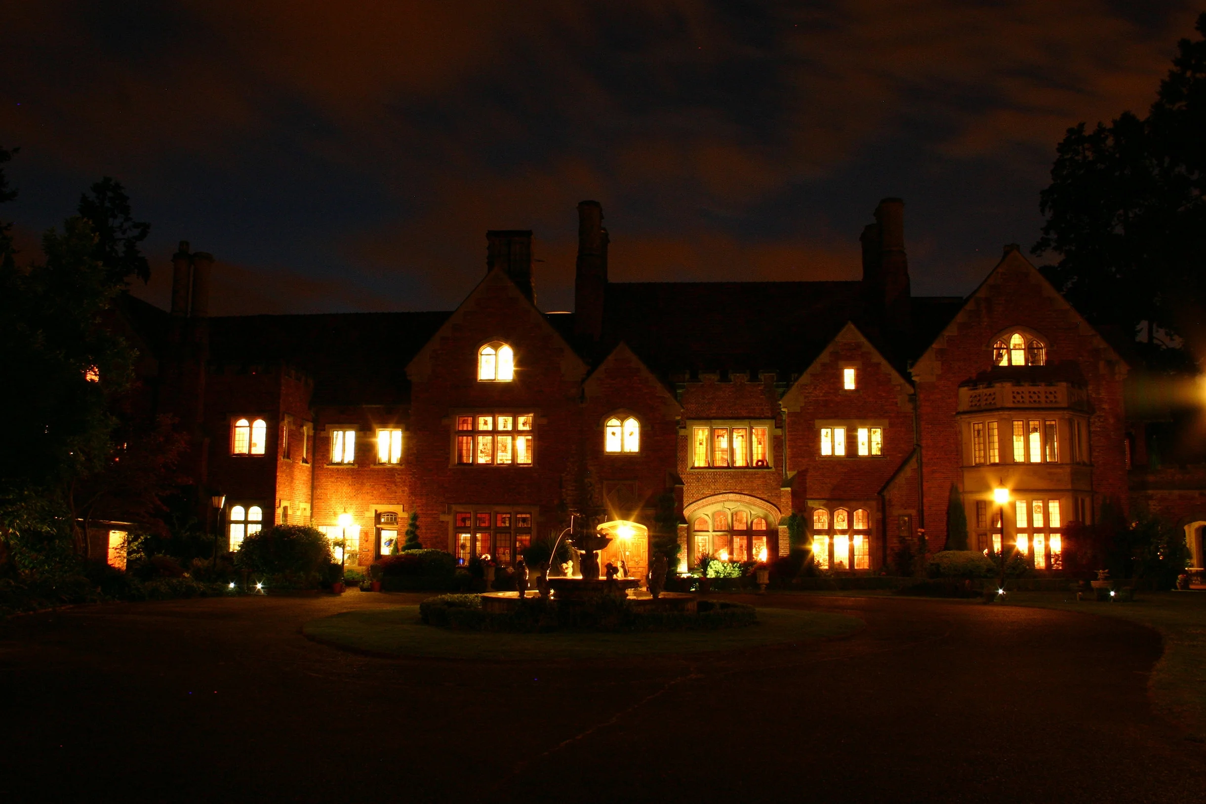 GALLERY FRONT SIDE LATE EVENING.jpg