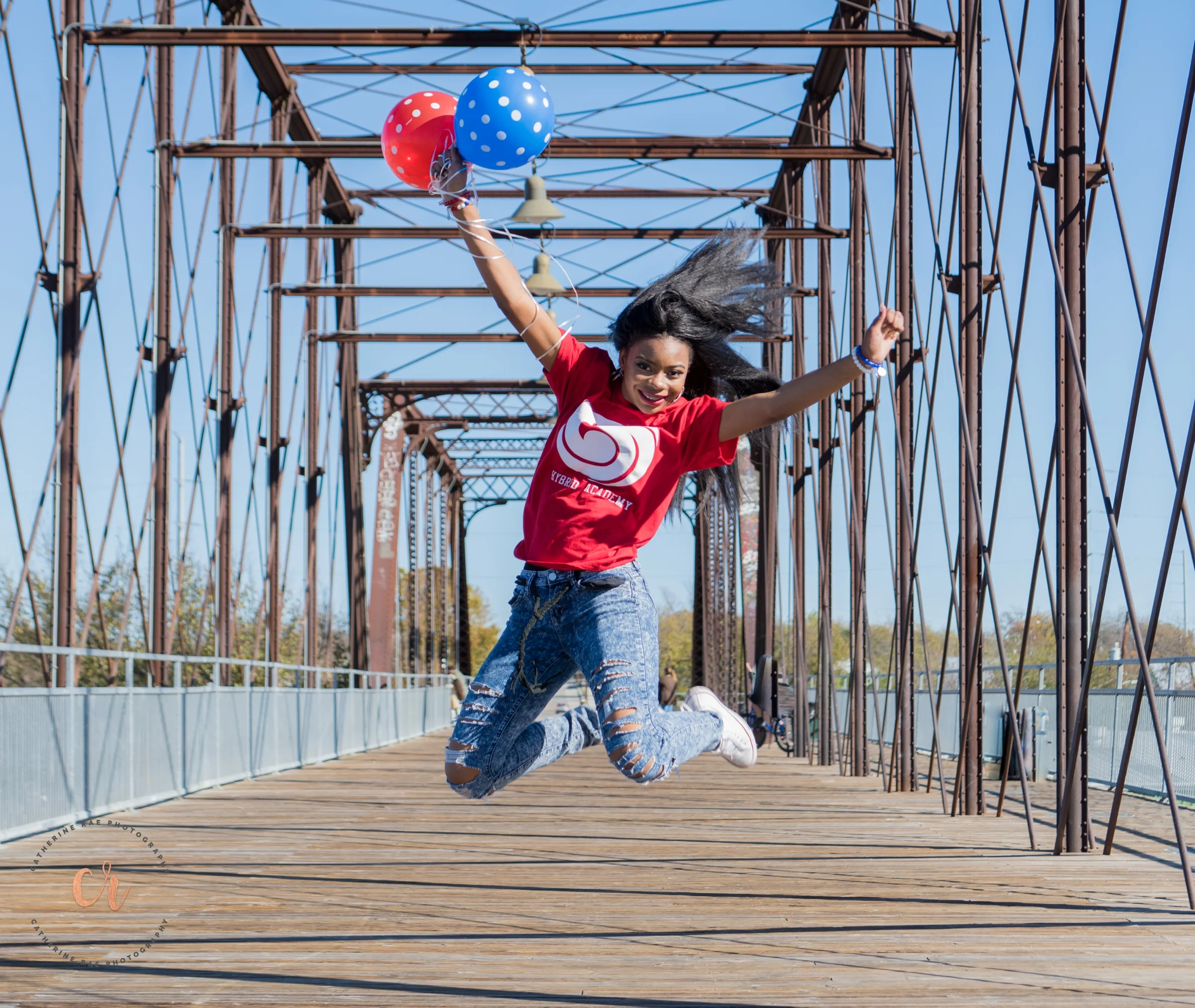 Senior_portrait_SanAntonio_Bridge_CRP-24.jpg