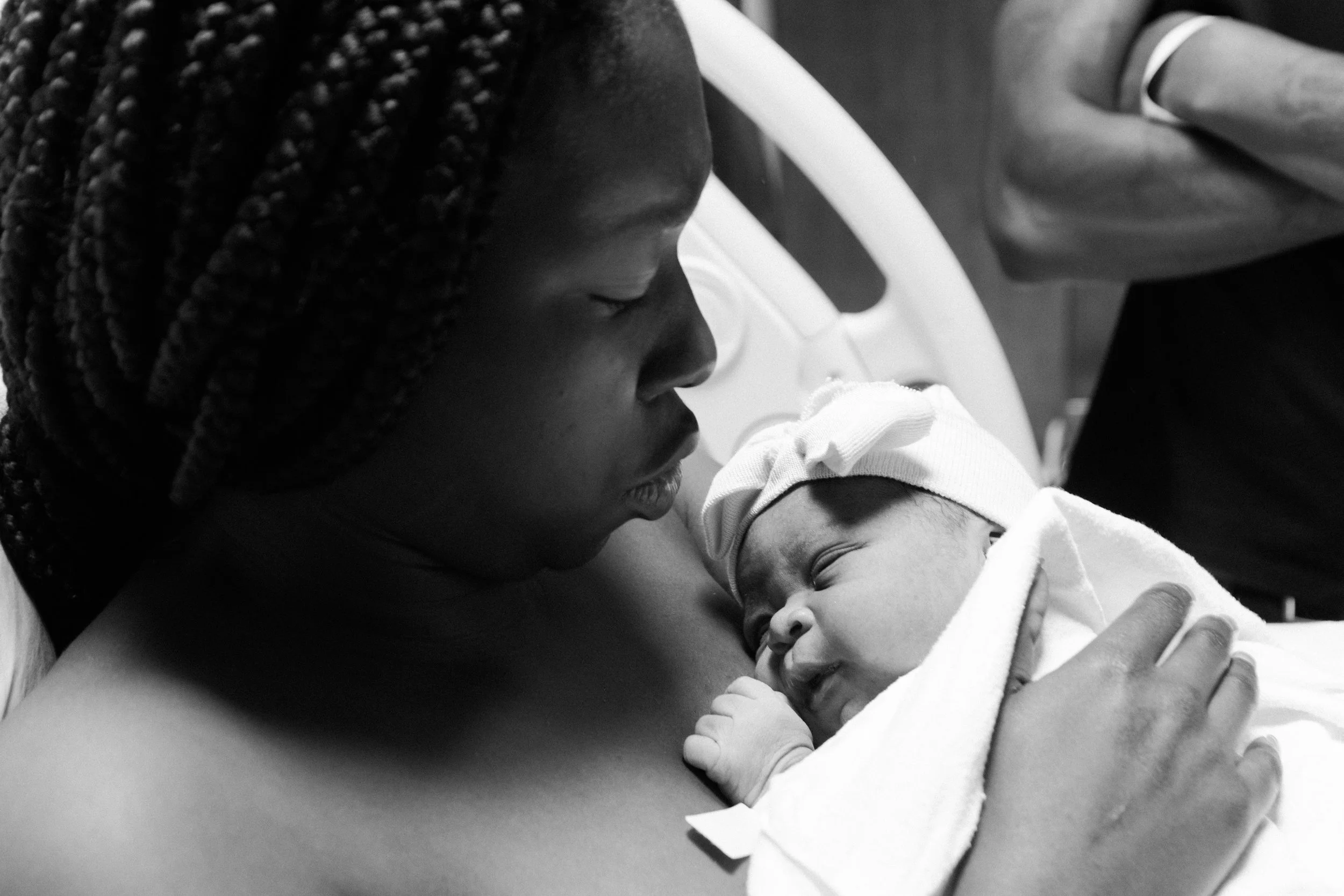 VIRGINIA BIRTH PHOTOGRAPHY - ISSA BIRTH SESSION