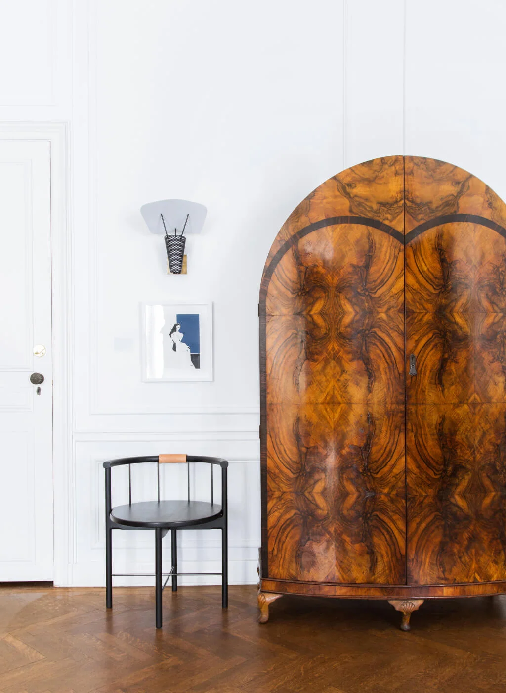 Emily-Henderson_The-Fourth-Artist_Sothebys_Parisian-Apartment_Pics_1_EDITED-1024x1401.jpg