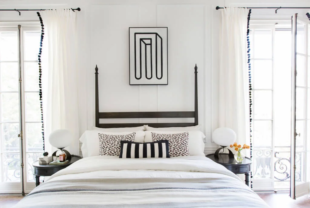 Emily-Henderson_The-Fourth-Artist_Sothebys_Parisian-Apartment_Pics_29-1024x688.jpg
