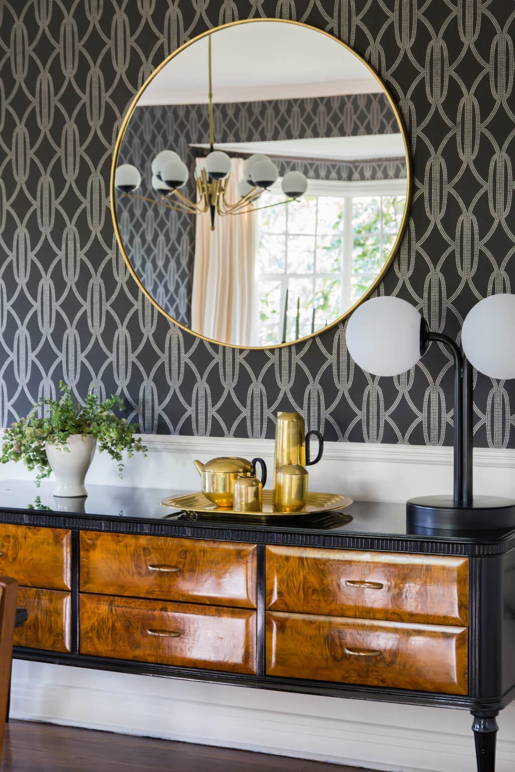 Emily-Henderson_Griffith-Park-House_Traditional-Italian-Modern_Dining-Room_Reveal_06-1024x1536.jpg