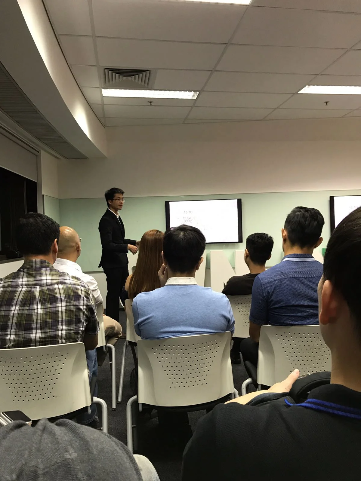 Business Networking Seminar held on 18 September 2017 at AXA Tower