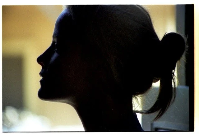 346. ALISON ELLIOTT PROFLE 12:93.JPG