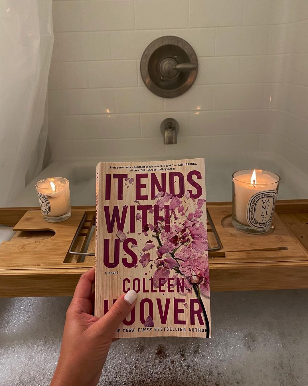 It Ends With Us by Colleen Hoover Review & Book Club Discussion Questions —  Love, Sara Faye