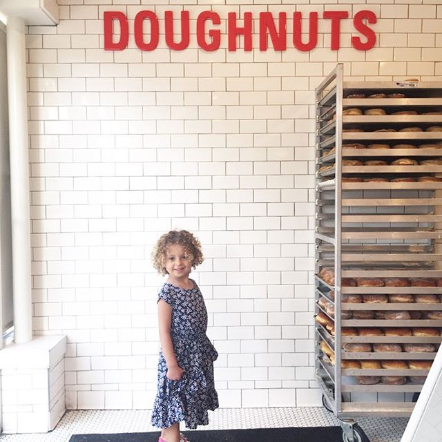 D O U G H N U T  daze 🍩 .
.
#doughnuts #donut #sprinkles #morningadventures #auntielove