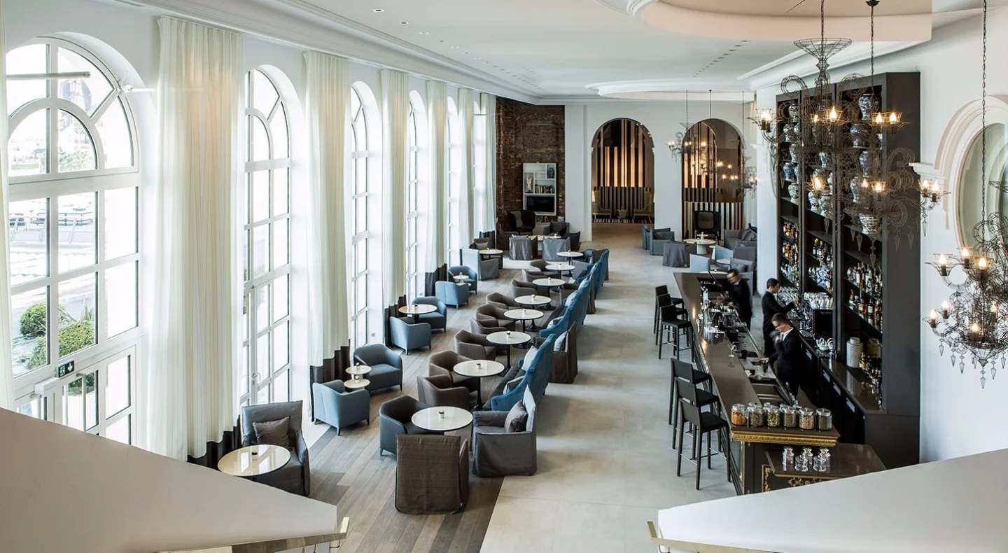 bar-eugene-cures-marines-trouville-thalasso-Spa.jpg