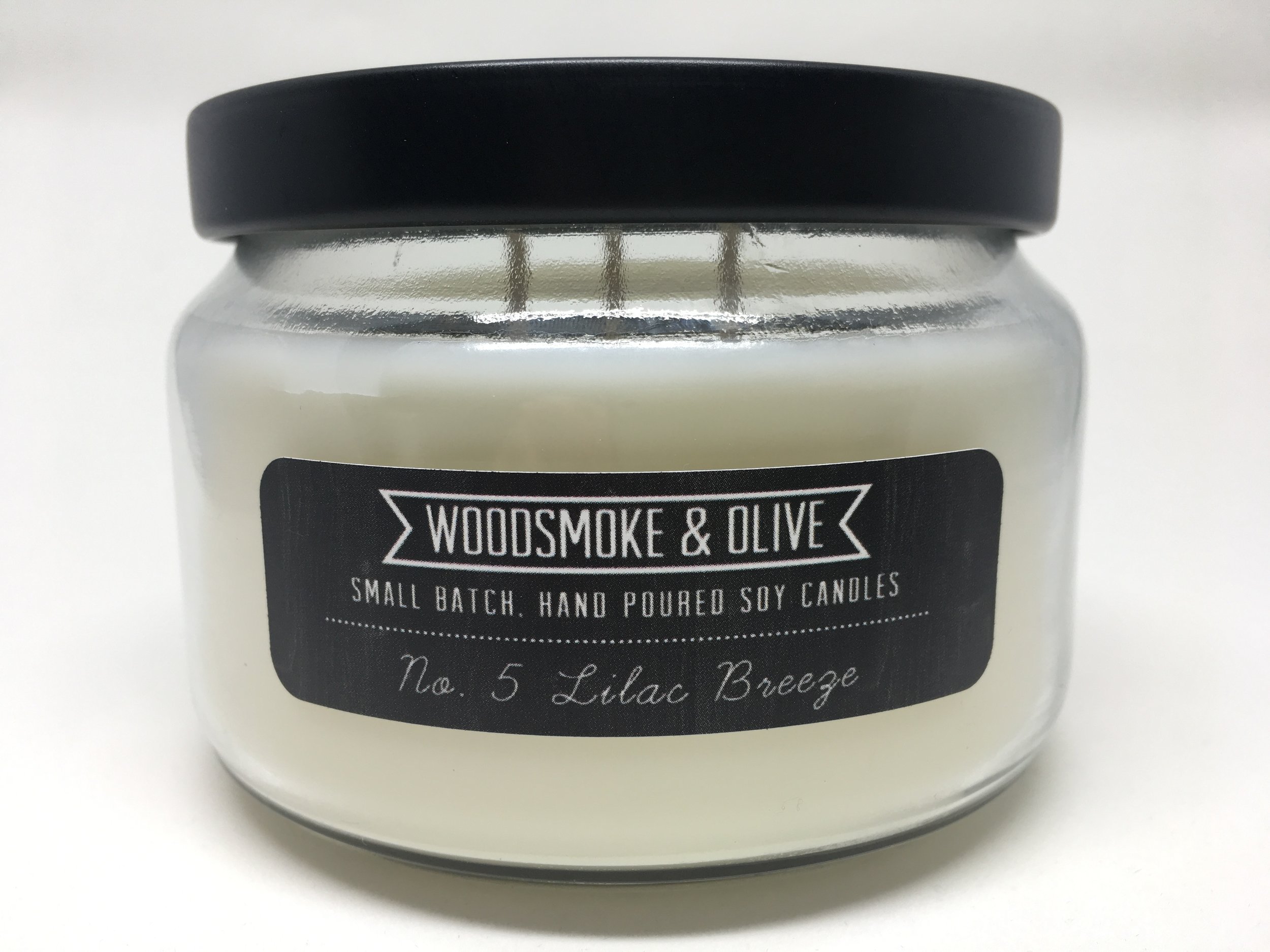 No. 5 Lilac Breeze No. 5 Lilac Breeze is the quintessential scent of spring - the gentle sweet perfume of lilacs lingering in the air. Available in 9oz. Burn Time: approx. 36 hours.