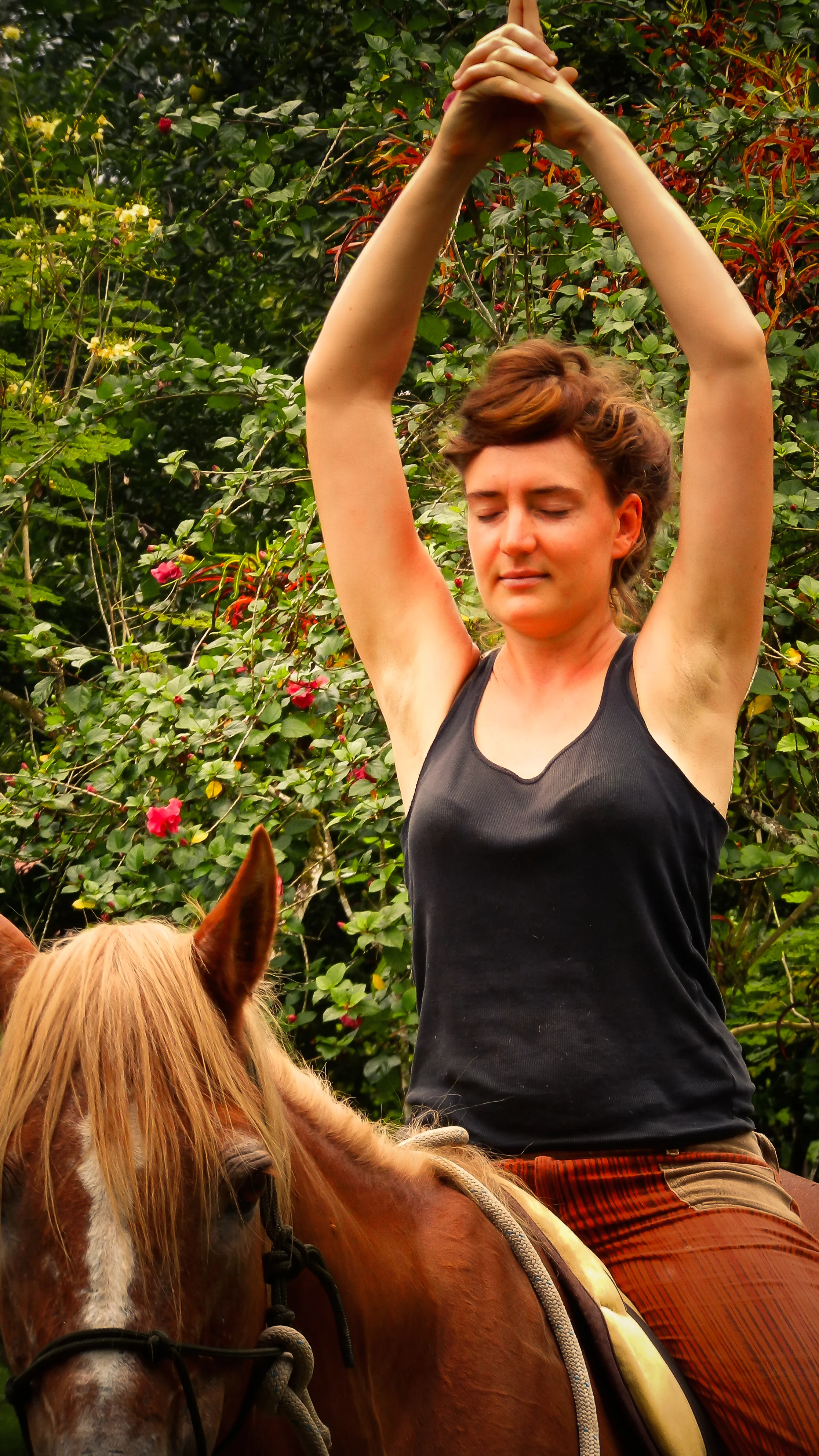 Yoga with Horses-83.jpg