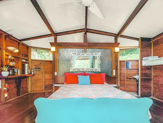 private-tree-house-3.jpg