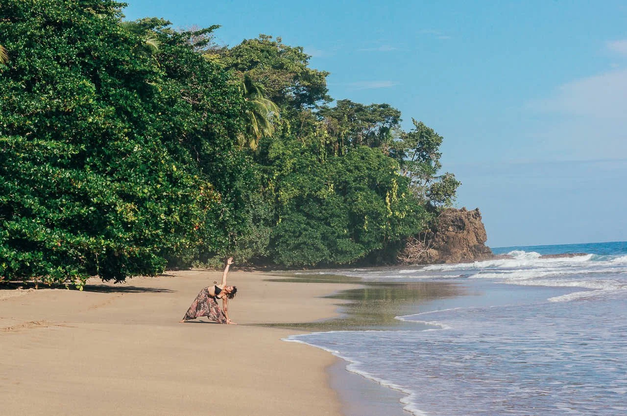 Beach Break, Cocles (surfer beach with many activities and food spots)