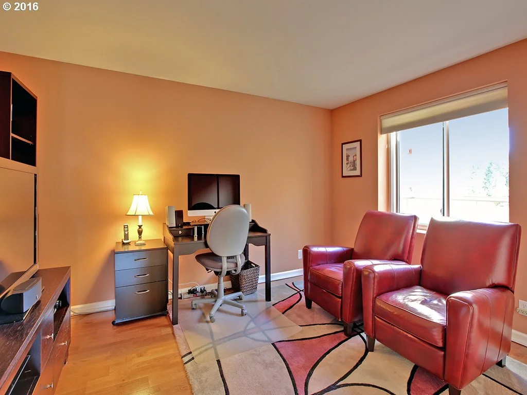 Photos of Olavarria unit courtesy of (and copyright by) Bob Harrington.