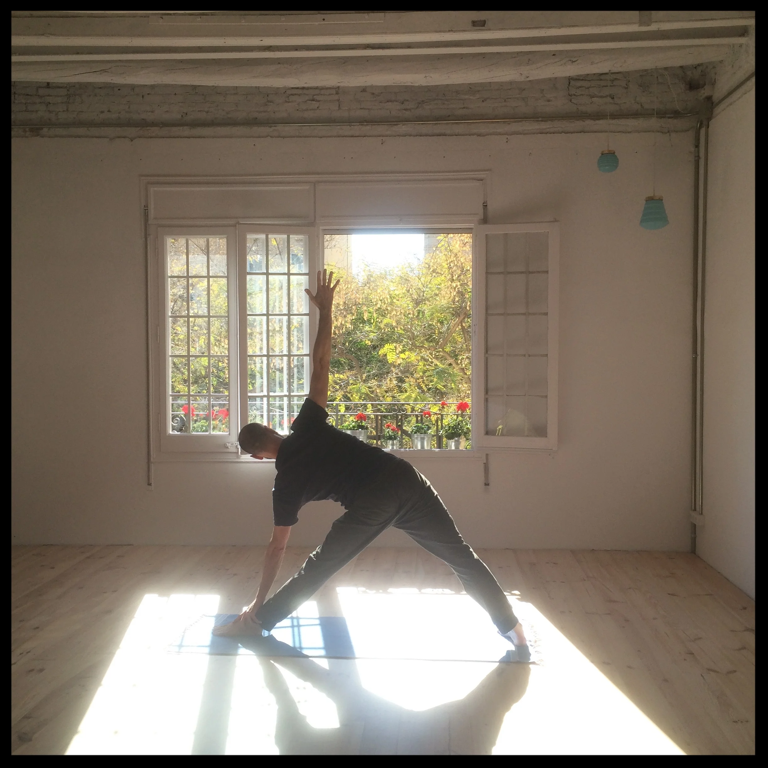 Hatha yoga en Espacio Norte por la mañana  (Copy)