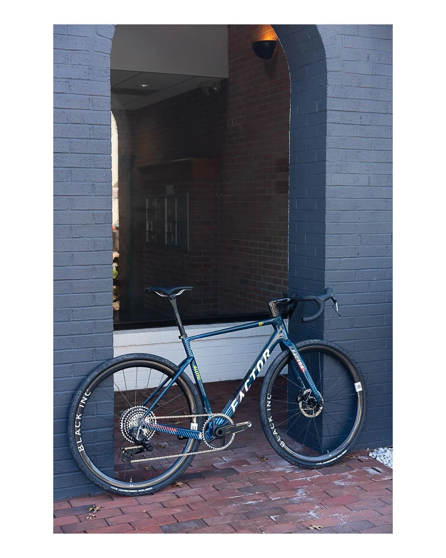 New bike day. @factorbikes ALUTO - SRAM Force XPLR 🔥