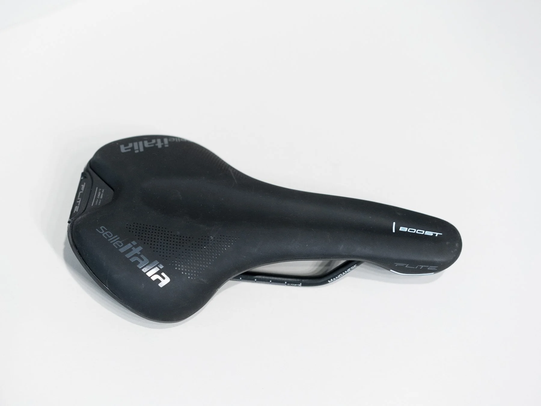 25_acme_parts_saddles-01426.jpg