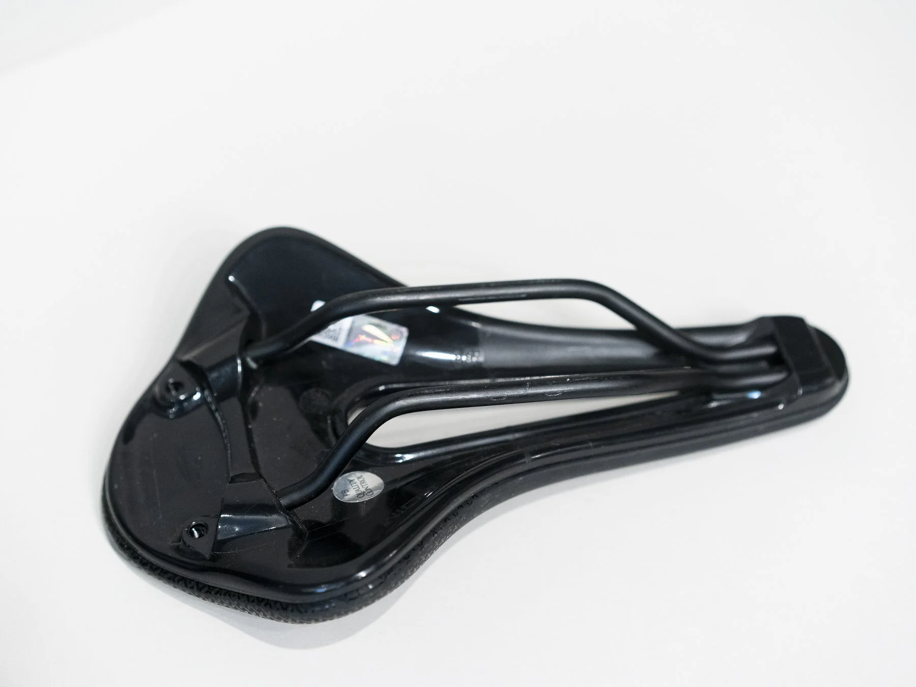 Selle San Marco Shortfit 2.0 Comfort Dynamic Saddle Wide Bottom.jpg