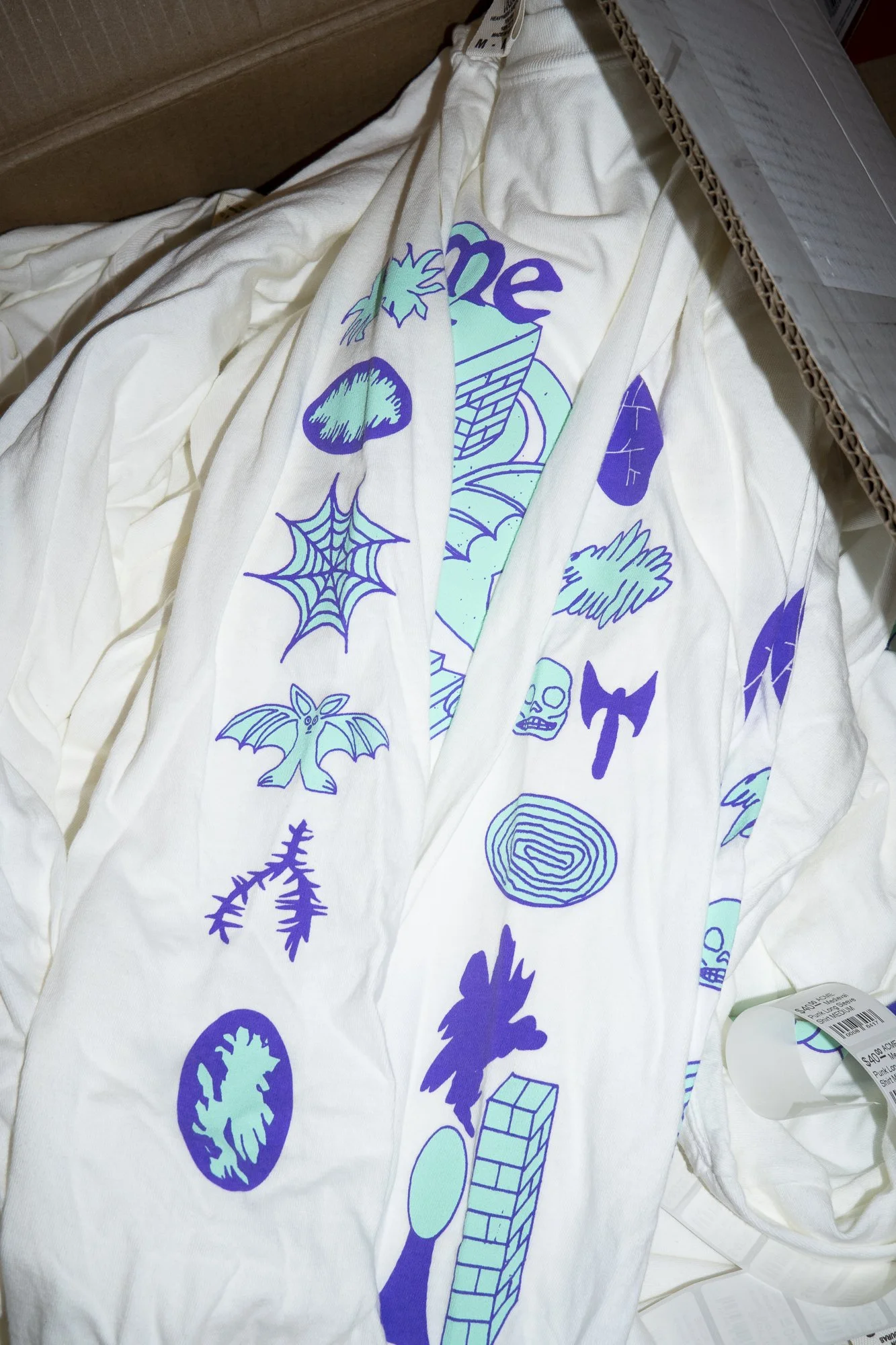 acme_mid_punk_shirt-641266.jpg