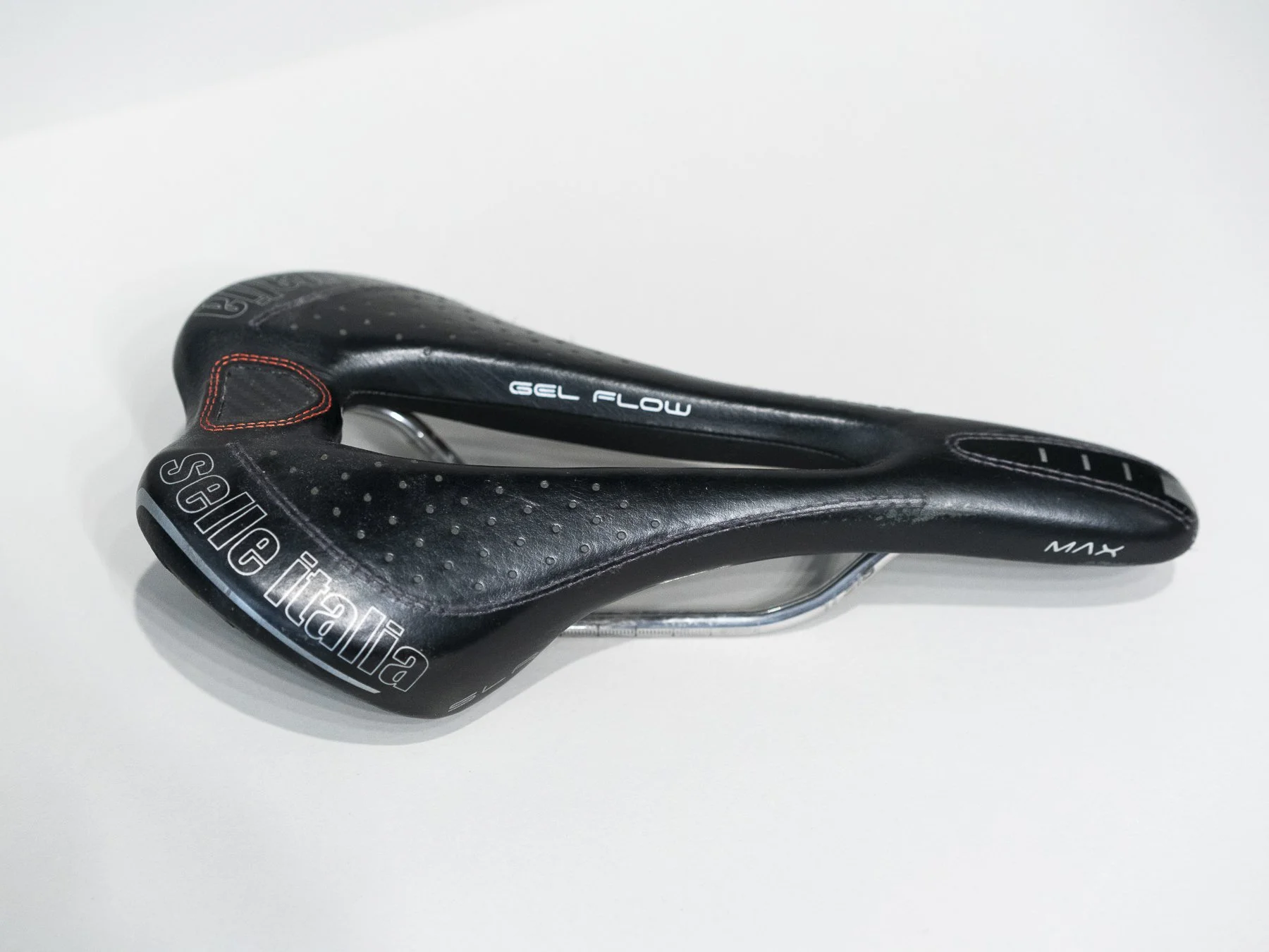 Selle Italia MAX FLITE Gel Flow Saddle Top.jpg
