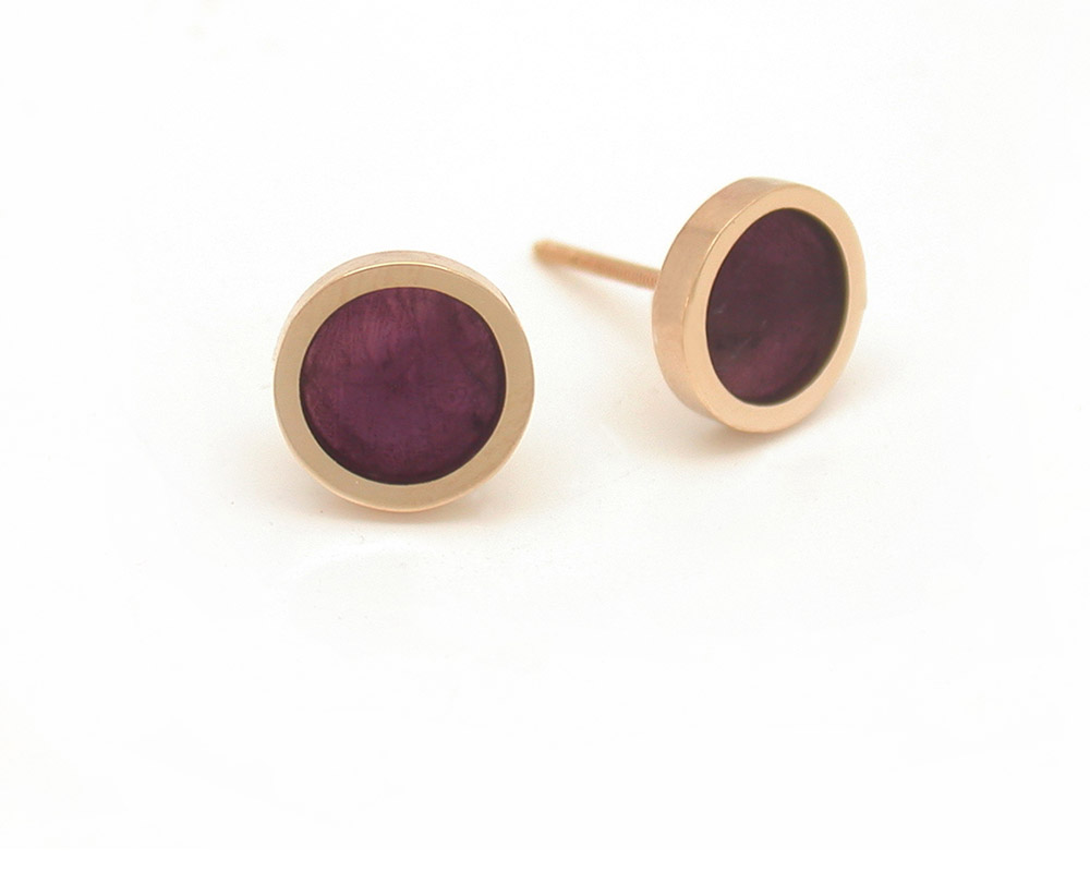round-ruby-gold-inaid-stone-stud-earrings.jpg