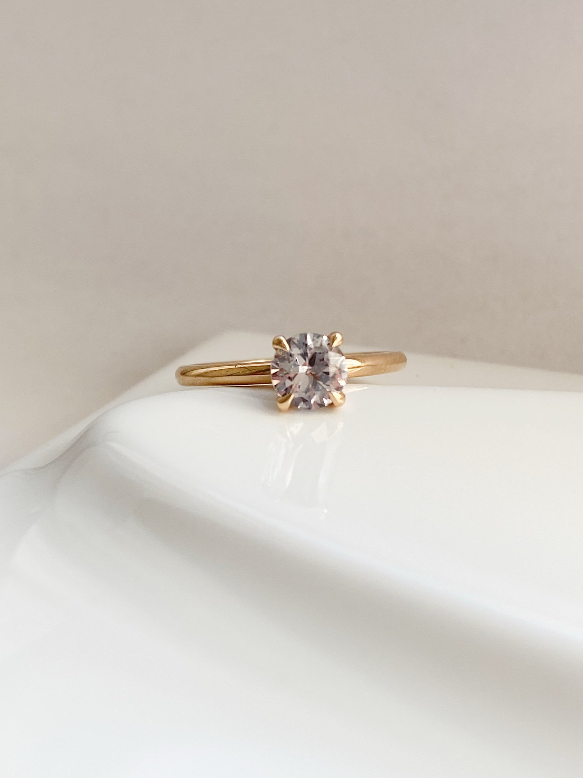 greige sapphire 14k yellow gold recycled metal solitaire four prong Kim Drosdick Jewellery