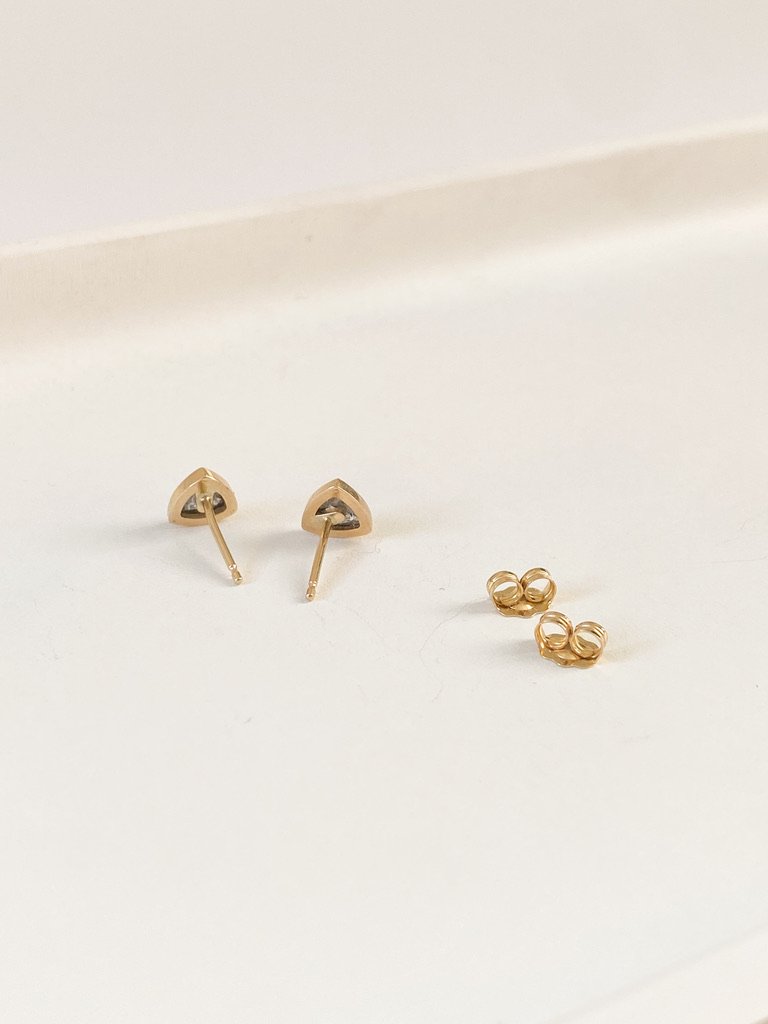 rose cut trillion salt and pepper diamond bezel stud earrings studs toronto Kim Drosdick Jewellery back view with friction backings