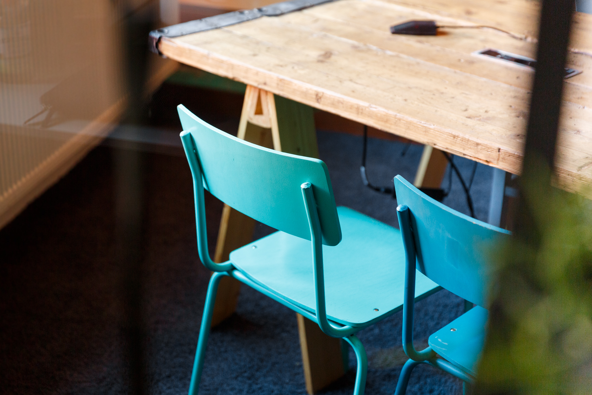 PeakAce-Konferenzraum-Stühle Blau-Dittmarandfriends.jpg