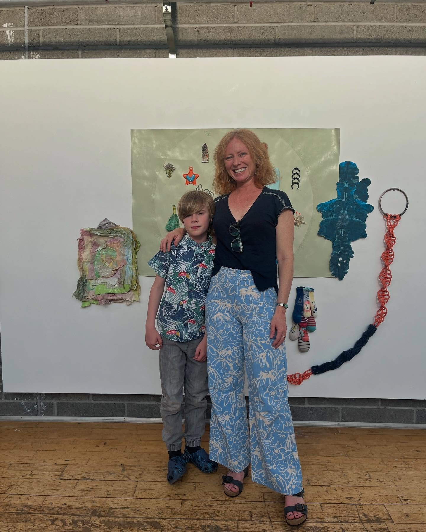 I had a special date last night at the art therapy grad show.  Beautiful night with soulful people who shared this’s journey into the watery shadows of our psyche. #queenmargaretuniversity #motherandsontime❤️❤️#ecoart #ecoarttherapy