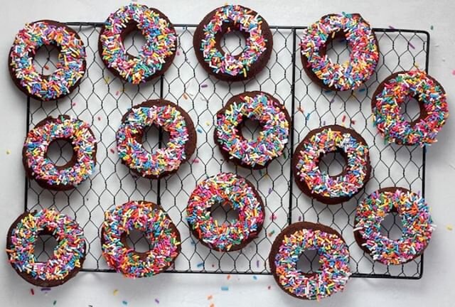 Check out my latest blog on Why I Choose a Gluten Free Diet.  I'm deep in @amymyersmd book #theautoimmunesolution, and inspired more than ever to continue my 2019 resolution to be gluten free (the only resolution I've kept). Did you know that today's