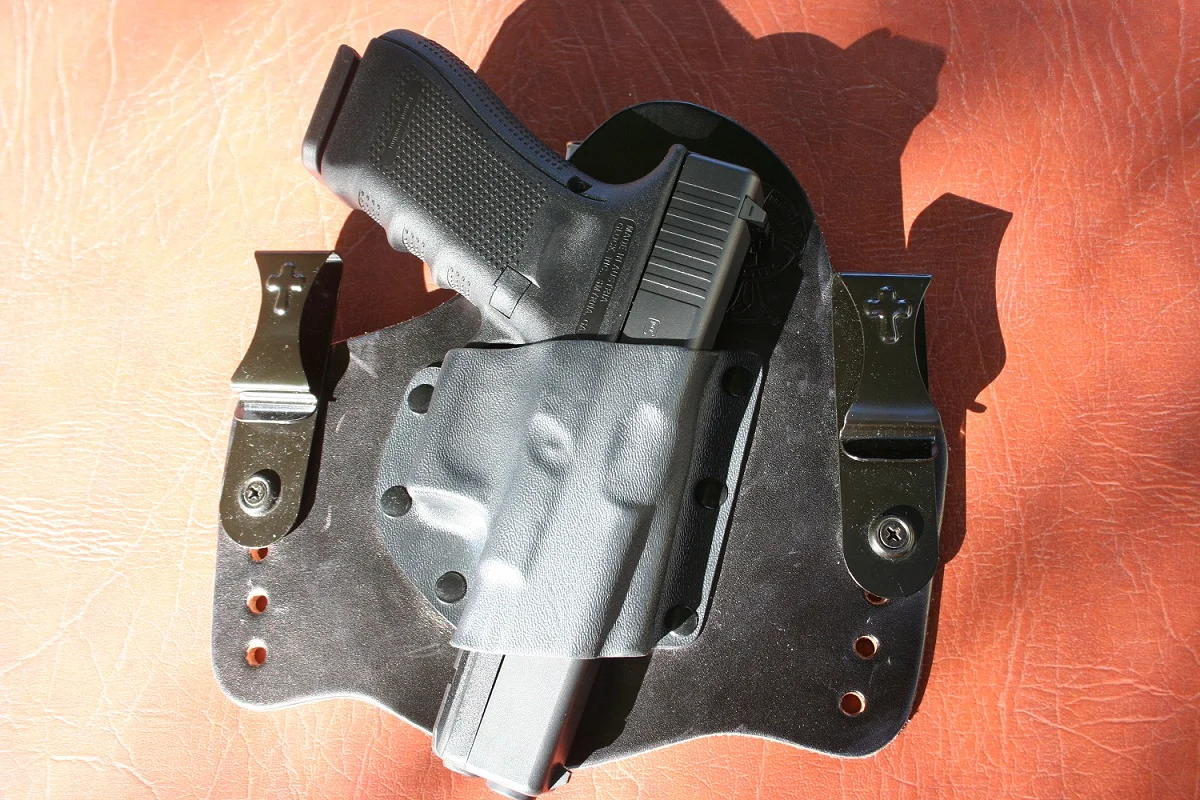 Crossbreed SuperTuck Deluxe IWB Holster