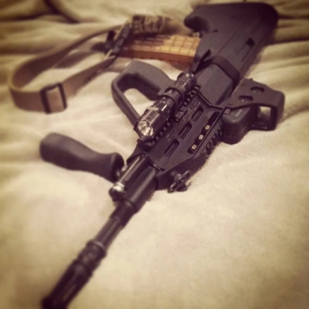 Microtech Small Arms Research STG-556 and E4 Rifles Review