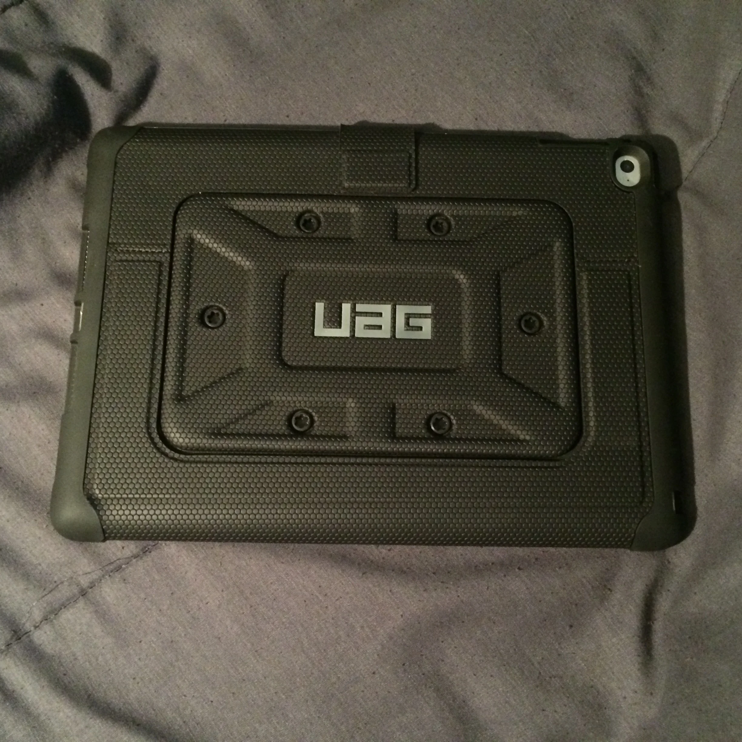 Urban Armor Gear - Folio Scout iPad Air 2 case