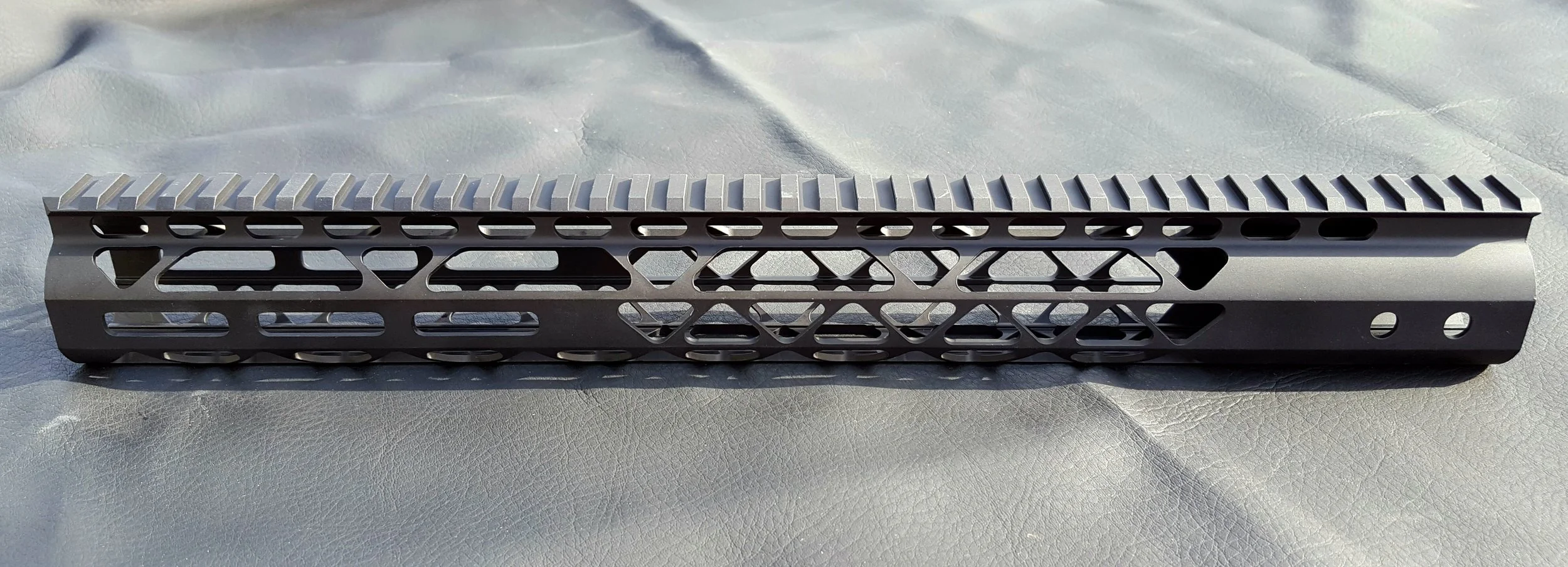 Guntec 15" Air Lite Handguard