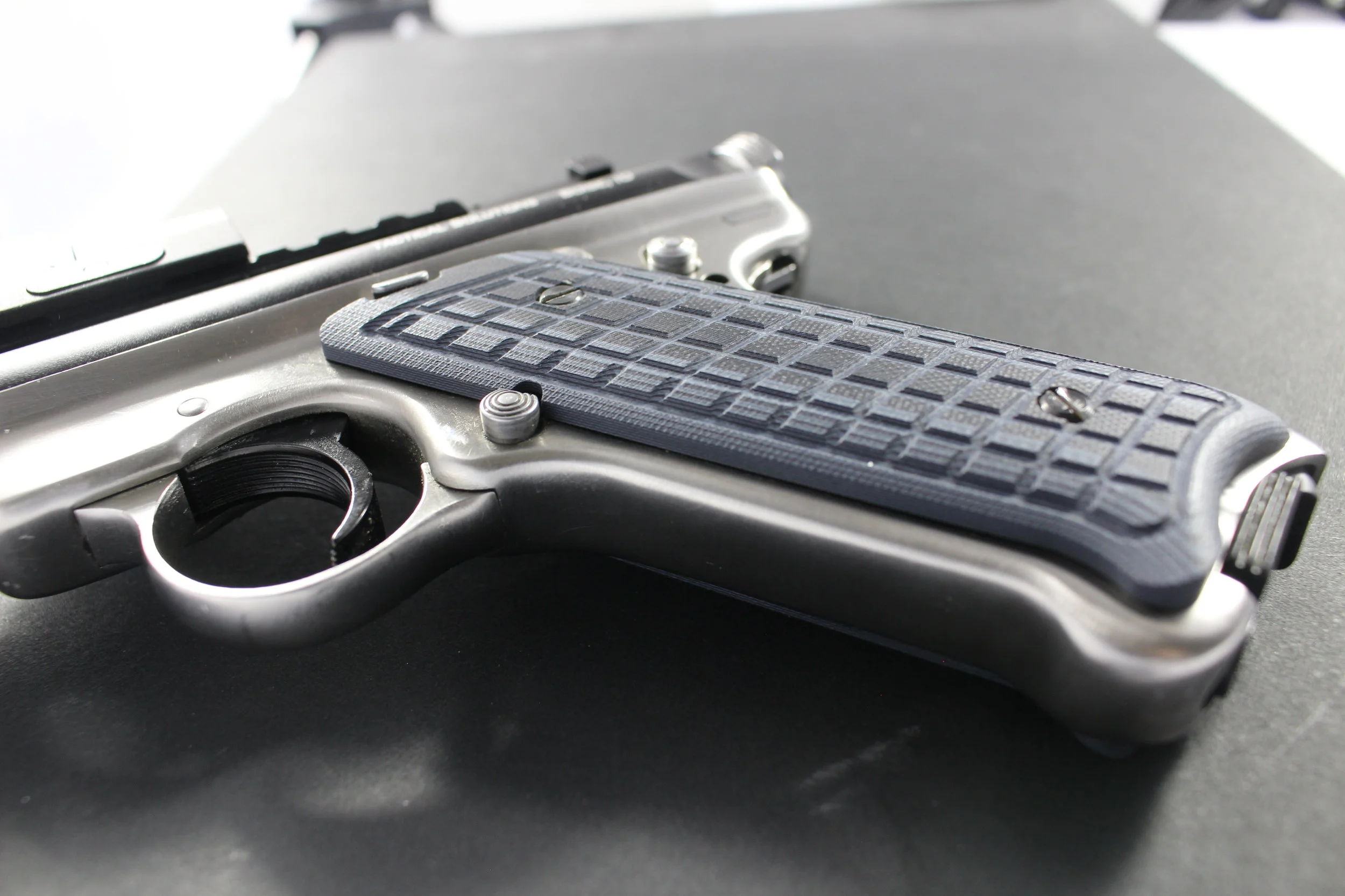 Pachmayr G10 Tactical Pistol Grips