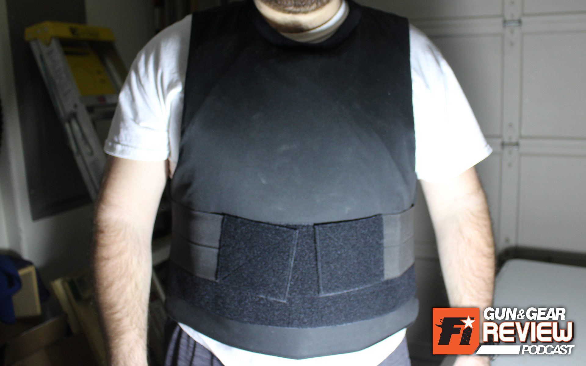 The Safeguard Clothing vest can easily be work over clothes and under light to heavy jackets.