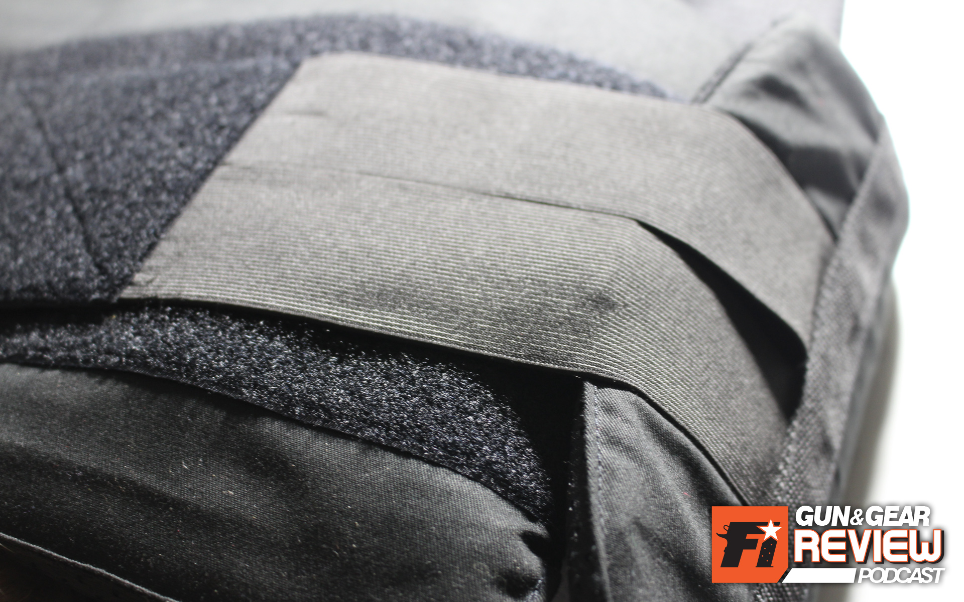 When sized correctly, the back panel should overlap the front panel to provide protection over the sides of the torso.