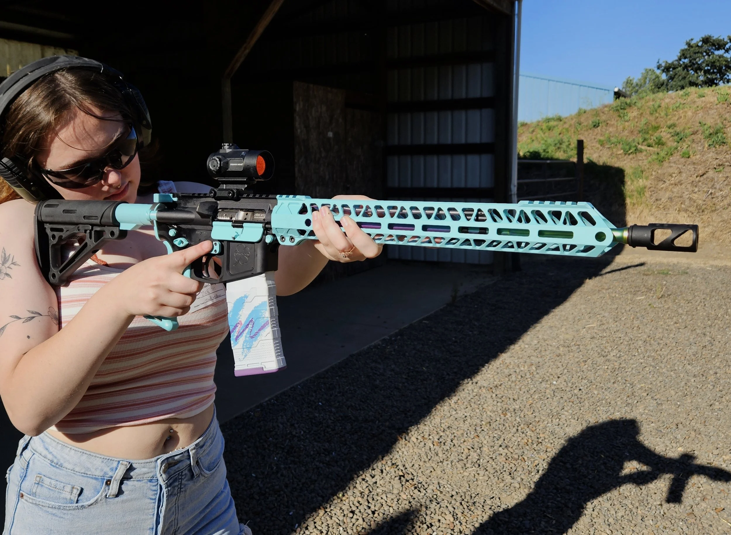 AR Build: A young woman's perspective