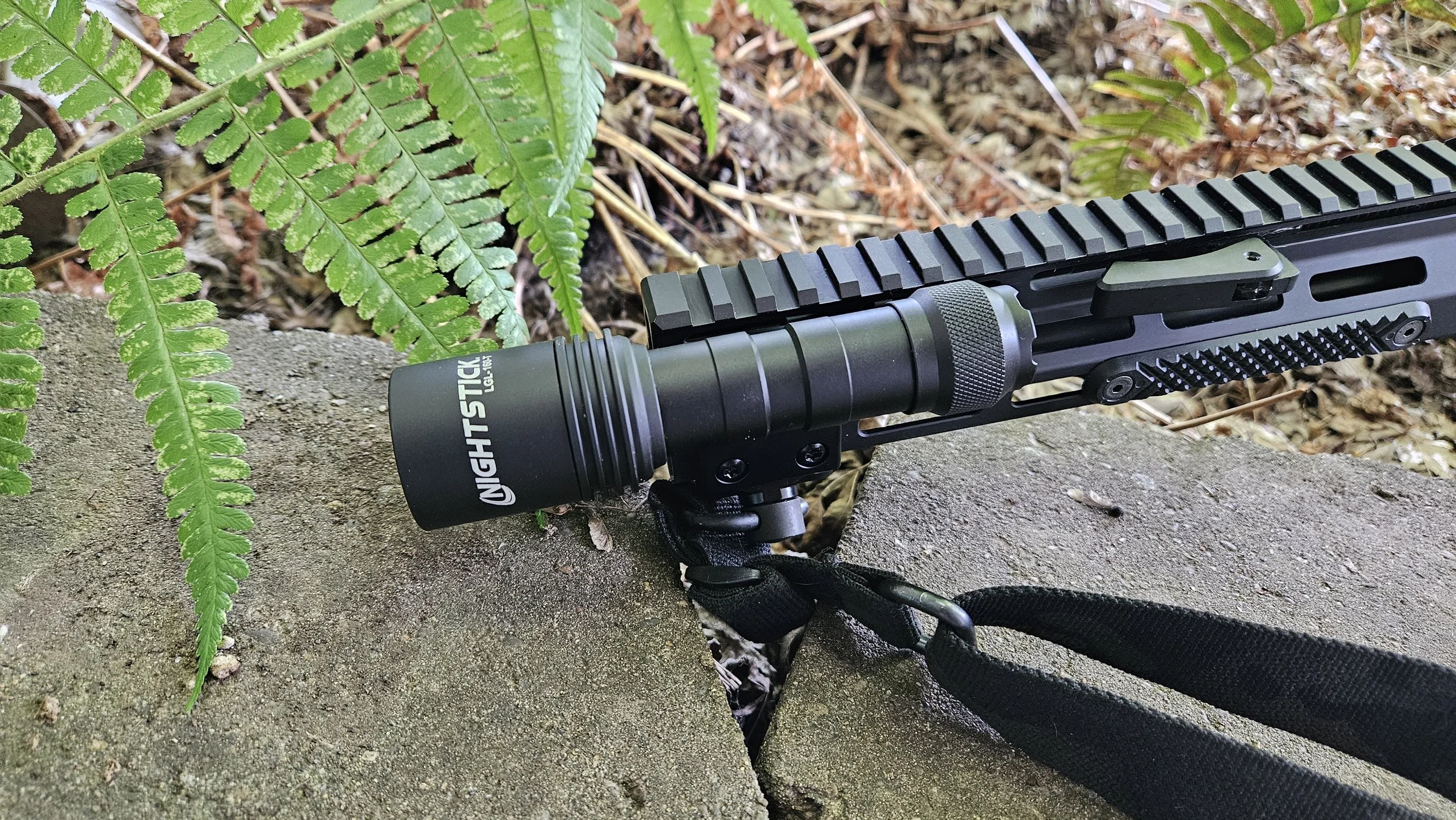 Nightstick LGL-160-T