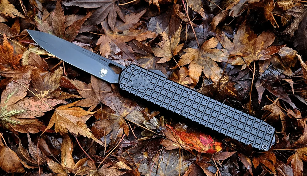 Cobratec Medium Black Mamba knife