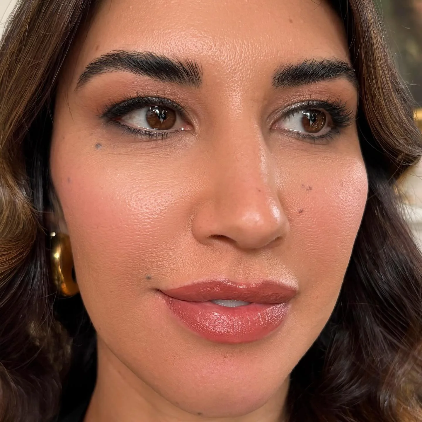 Bridesmaid Elana, beautiful and an aesthetics powerhouse back in Cayman. The request was natural but bringing out her natural features, we used @caudalie @narsissist @charlottetilbury @diorbeauty 

Makeup Ana Cruzalegui 
Makeup Assistant Alix Muir
Ha