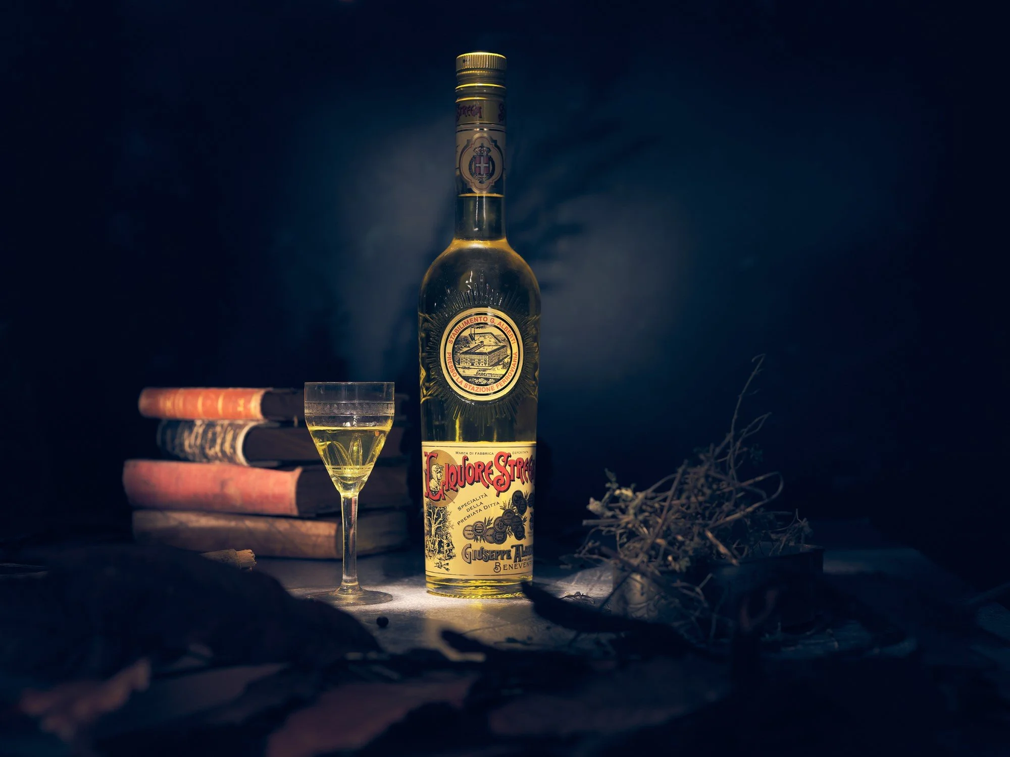 Liquore-Stregaweboptimized.jpg