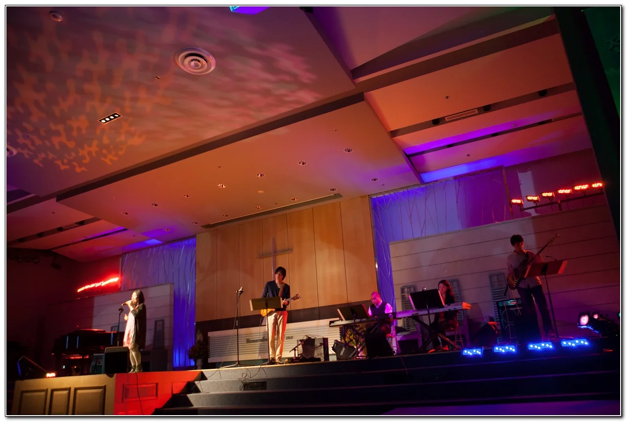 Pilgrim Church - Main Chapel, Paramus, NJ
