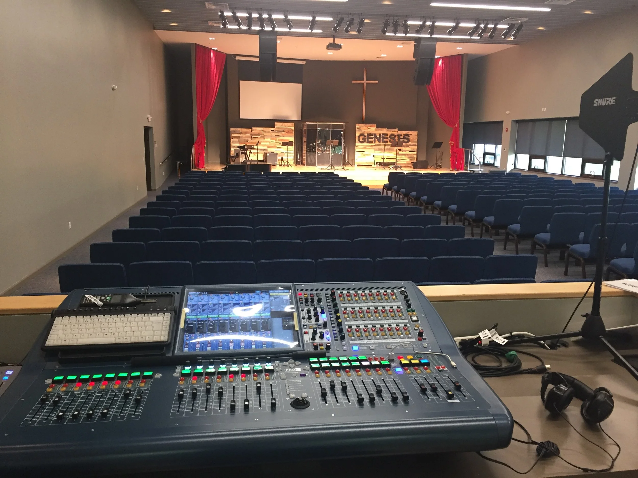 Pilgrim Church - Glory EM Chapel, Paramus, NJ