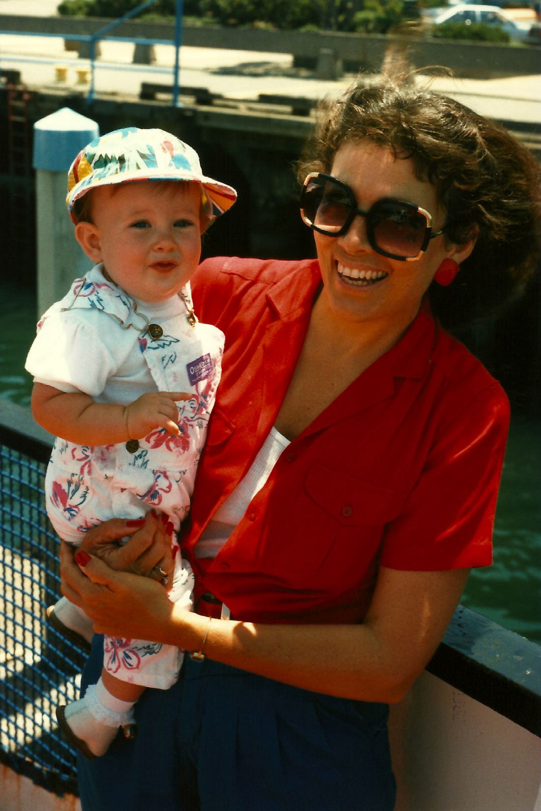 Alana as a baby with her mom
