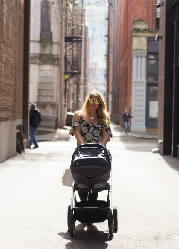Who says you can't be a Mom and have style, too!?