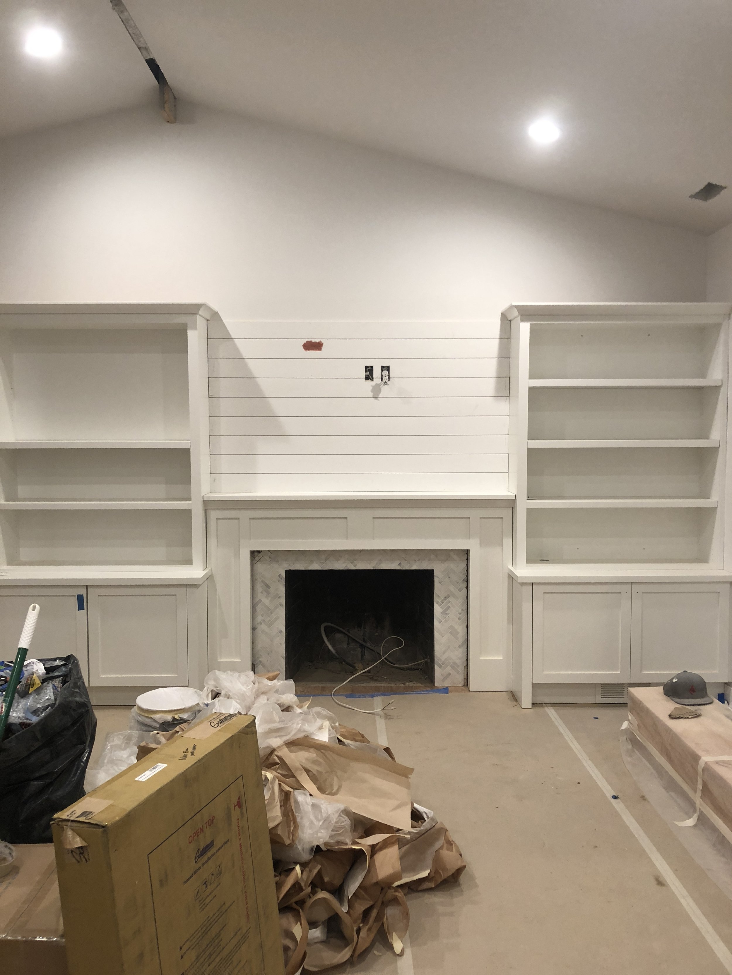  Living room and shiplap install 