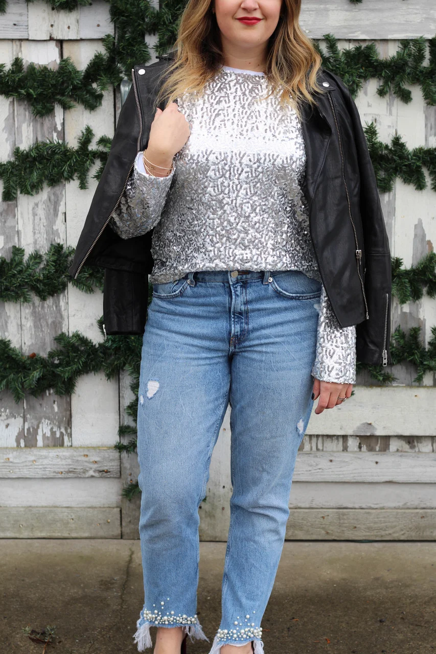 Love a pop of red on the lip!