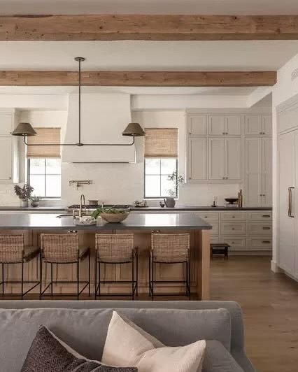 New Build Inspiration | Kitchen Edition

I&rsquo;m starting a new series where I share the design inspiration for each room of our home I&rsquo;ve spent months designing. This week, it&rsquo;s the kitchen &mdash; the heart of the home. I&rsquo;ve put